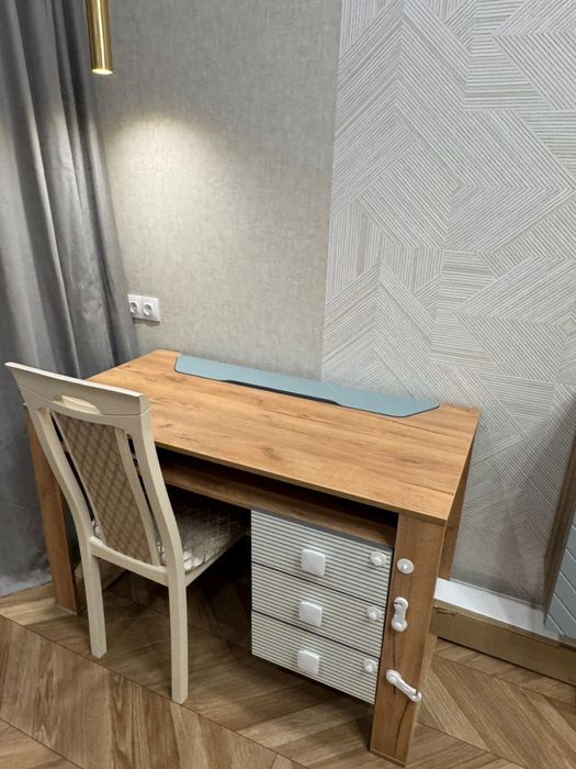 Срочно продам всё это! (кроме стула).