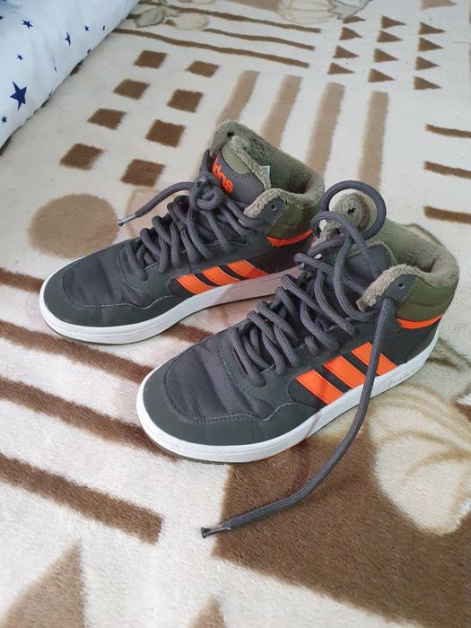 Ghete adidas iarnă