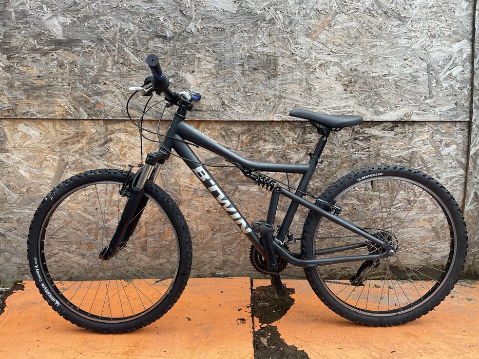 Bicicleta btwin rori 26” cu suspensii