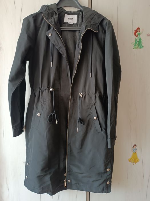 Geaca neagra parka noua