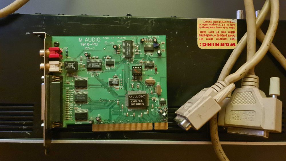 M-Audio Delta 1010 Placa audio 10 in-10 out + digital I/O ( PCI )