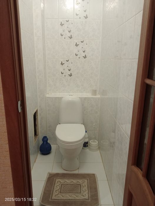 Ақтөбе қ., Болашақ ауданы — 1 бөлмелі кең пәтер сатылады