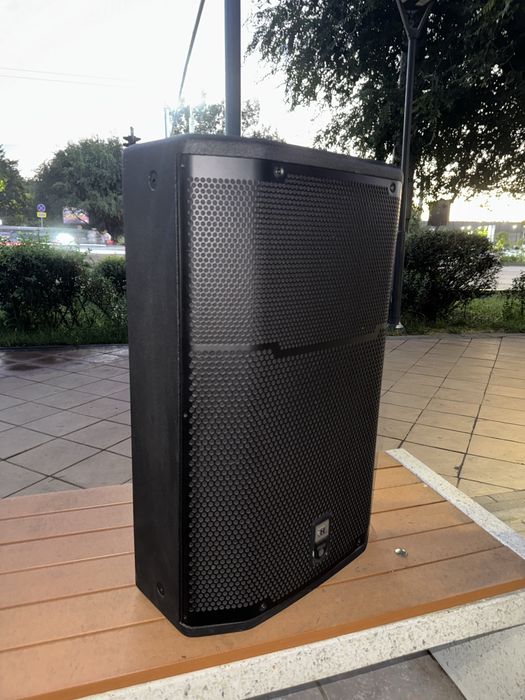 JBL PRX615M проф акустика, муз колонка