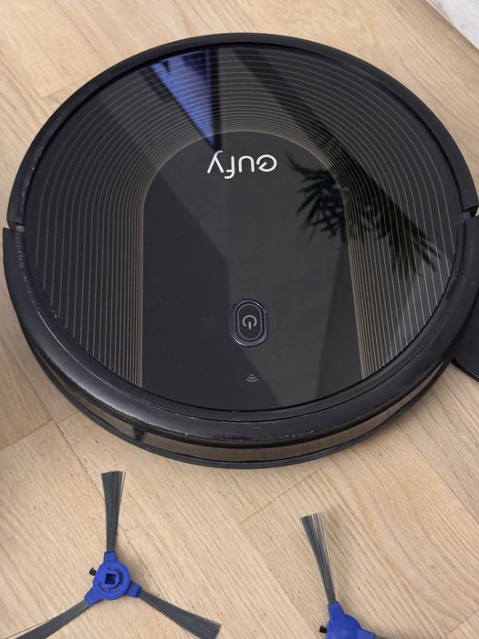 Eufy 30C robot aspirator