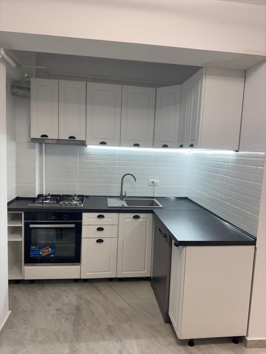 Închiriez apartament 2 camere