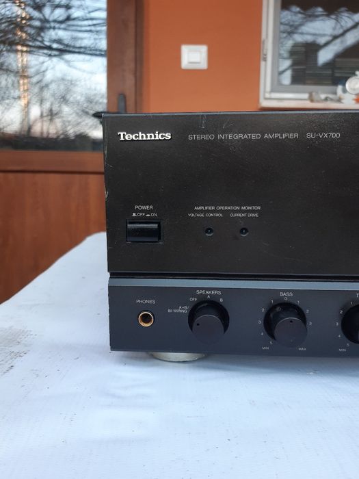 Amplificator Technics SU VX 700