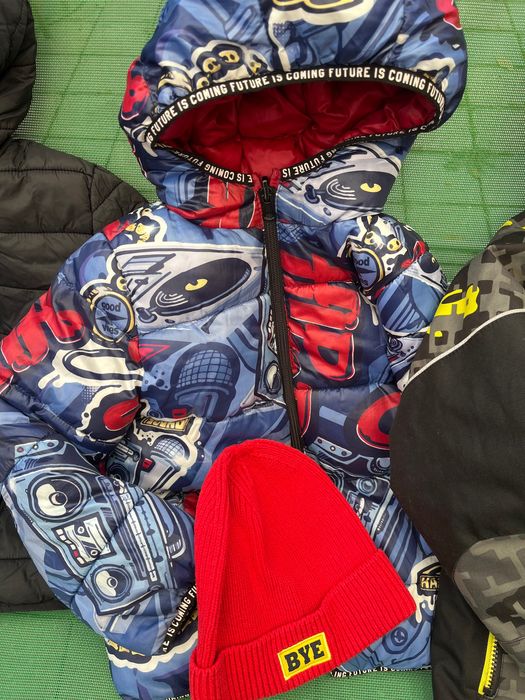 Куртки  на мальчика 6,7л