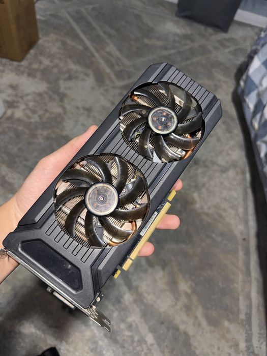 продаю видеокарту gtx 1070