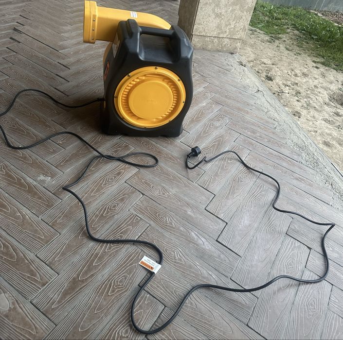 Катта Батут мотори сотилади