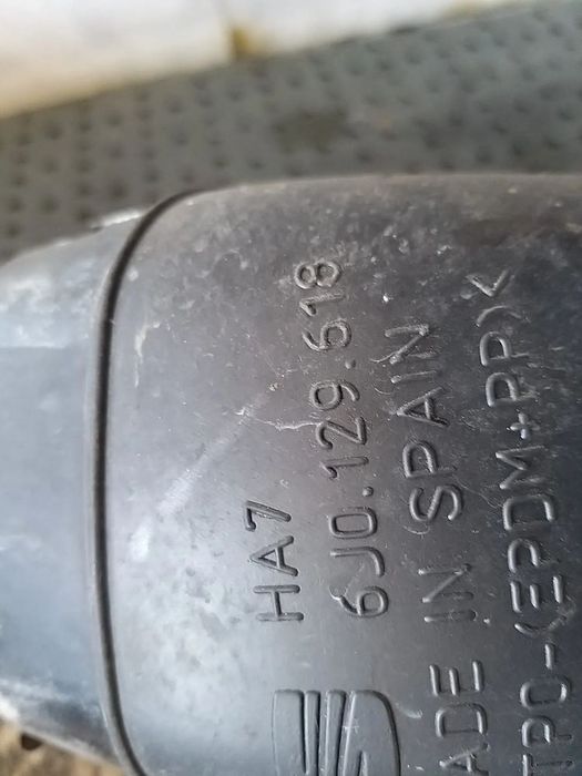 Tubulatura admisie aer 1.4 tdi seat ibiza 6j 6j0129618