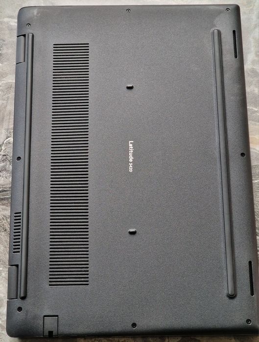 Dell 3420 display 14", intel i5, 16gb ram, 256gb storage, laptop nou n