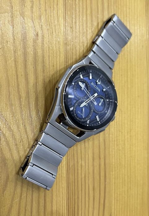 Мужские часы BULOVA CURV