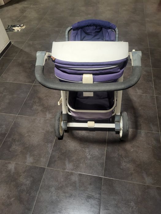 Продавам детска количка Lorelli