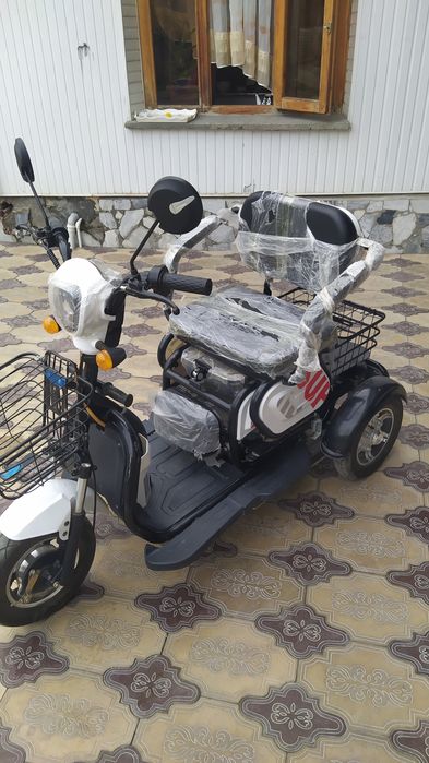 Электронная скутер