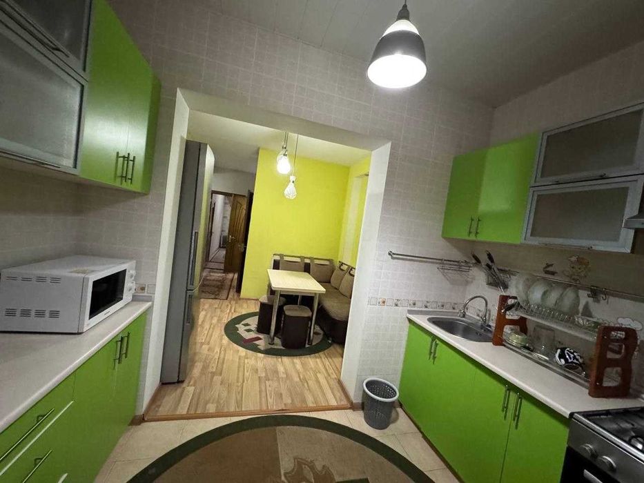 Продаётся квартира Юнусабад19 2 ком 2балкон 2х3 чистим ремонтом