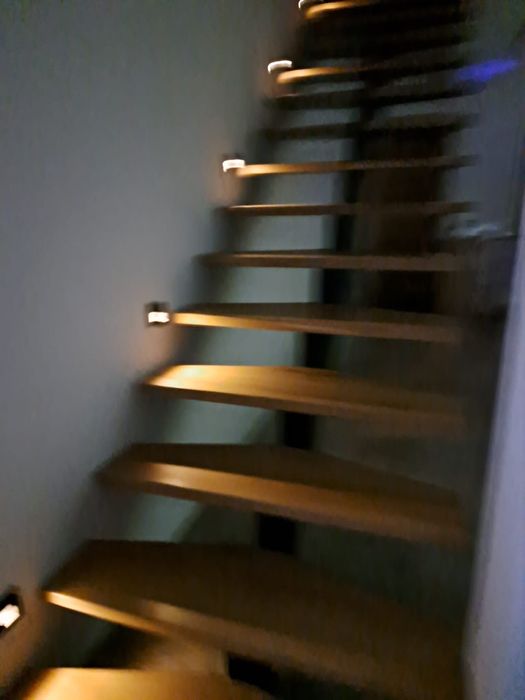 Scari din lemn de stejar si fier