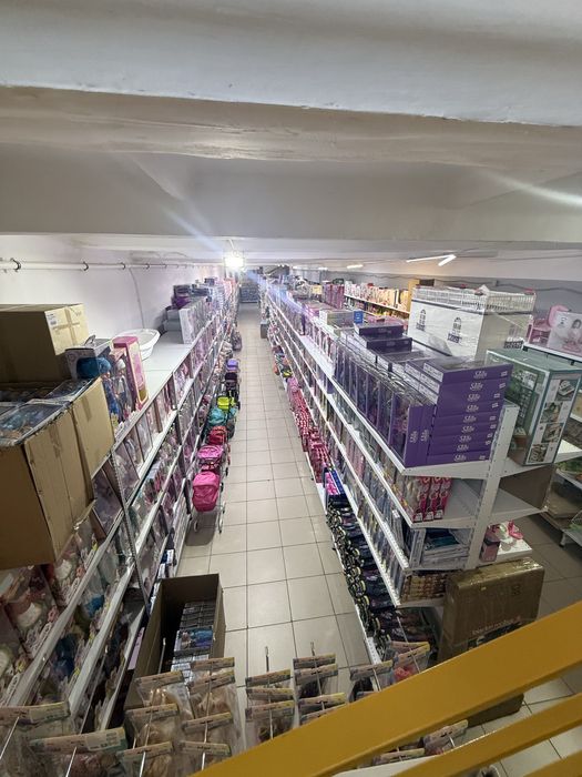 Детский магазин с помещением 1300 м²