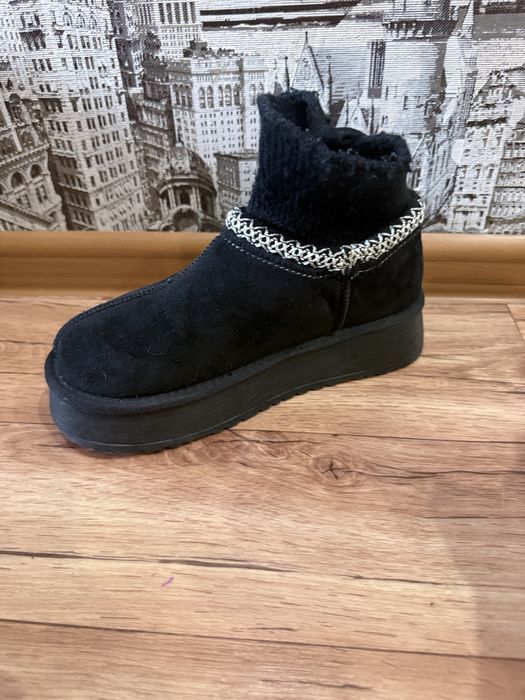 Обувь зима продам новая одели один раз