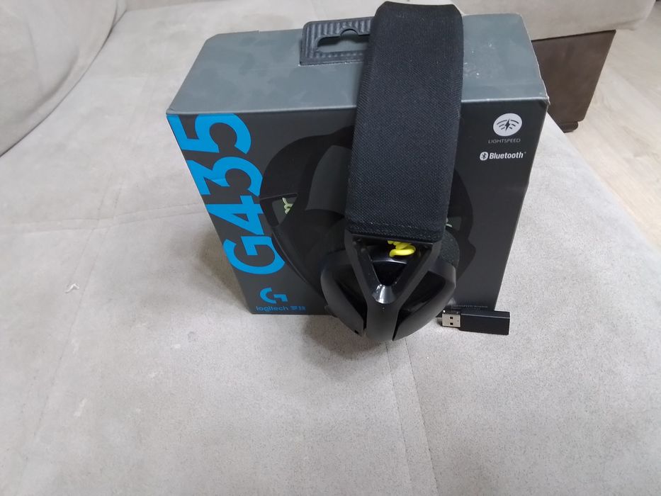 Наушники  Logitech чёрные