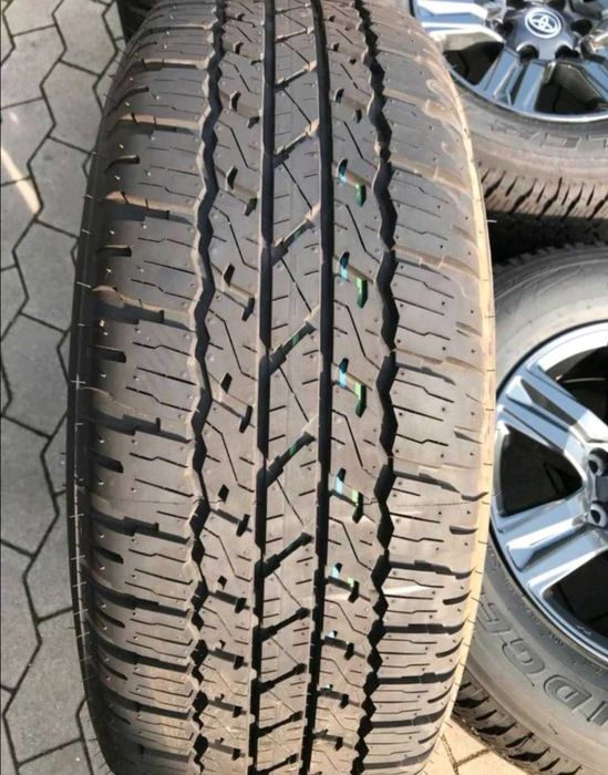 Jante 17 Toyota Hilux Land Cruiser Bridgestone A/T Dueler 265 65 R17