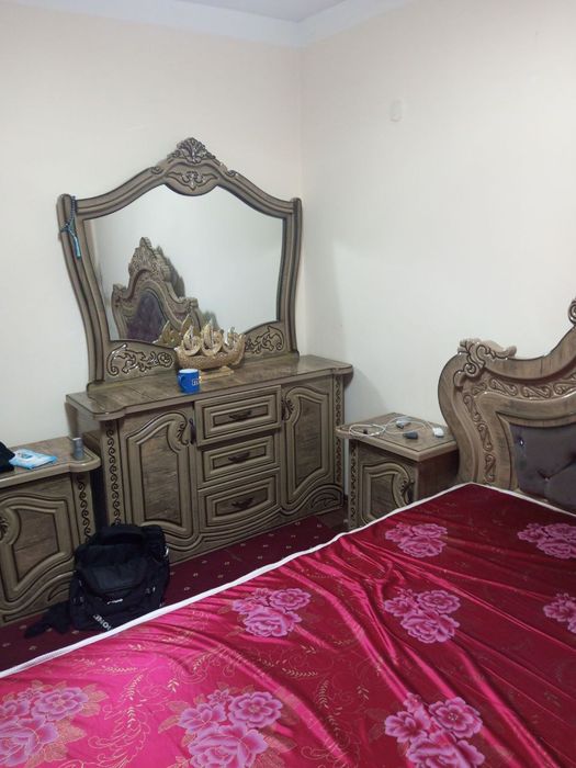 Barcha qulayliklarga ega boʻlgan kvartira ijaraga beriladi