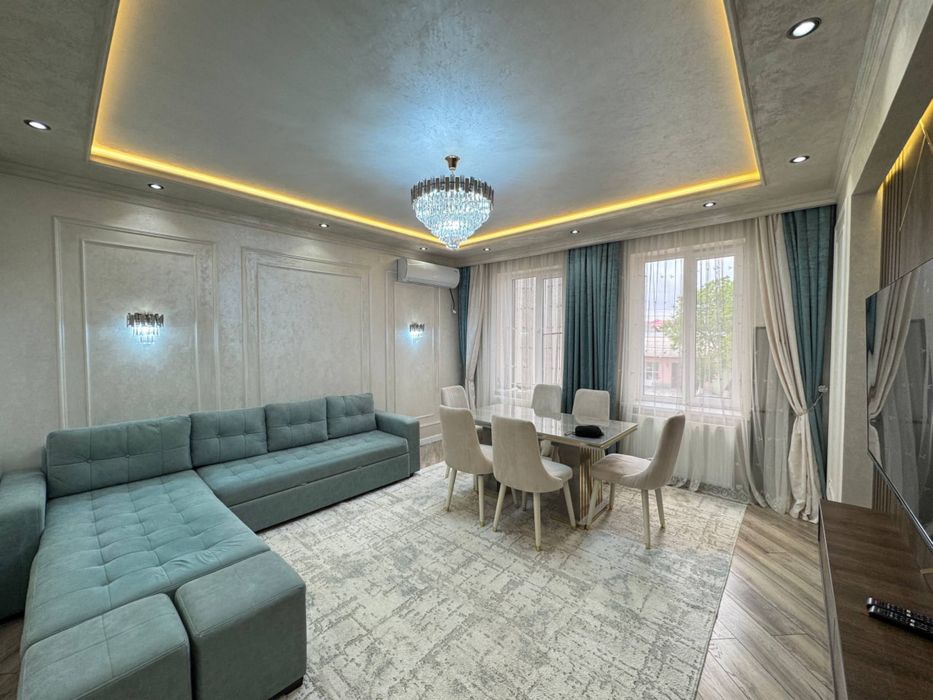 Продаётся 3х комнатная квартира на 2 - этаже