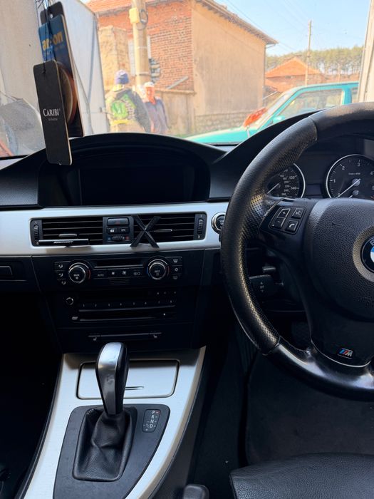 BMW E92 325D Black Coupe