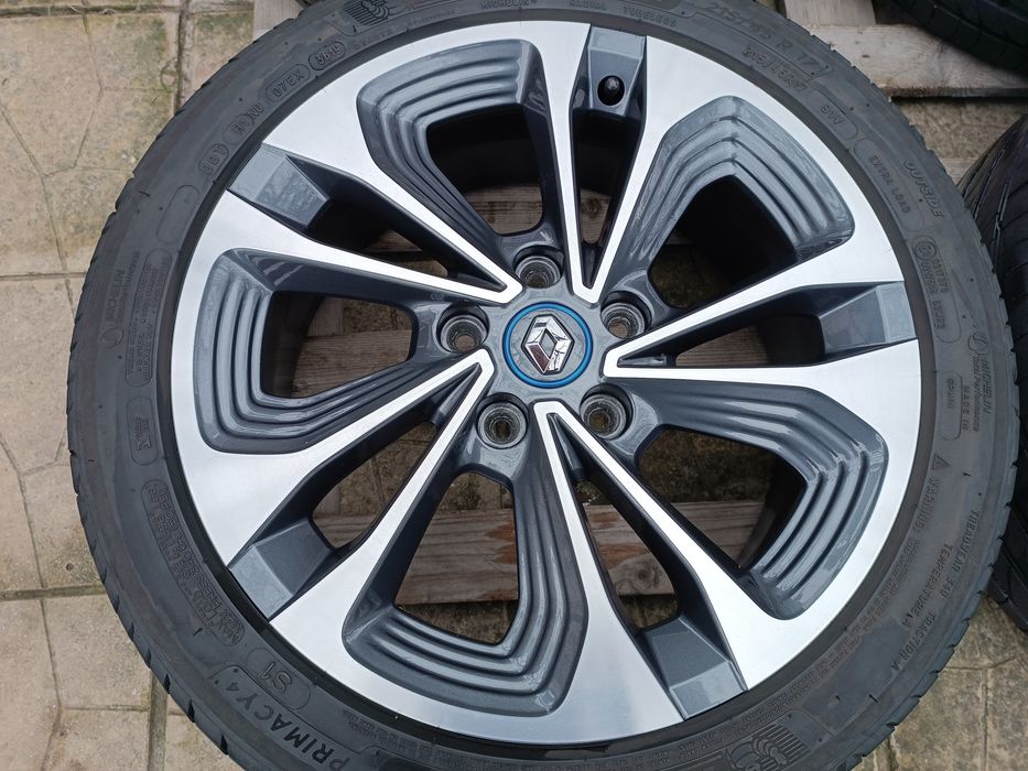 Лети джанти 17ки 5х114.3 Renault + летни гуми Michelin