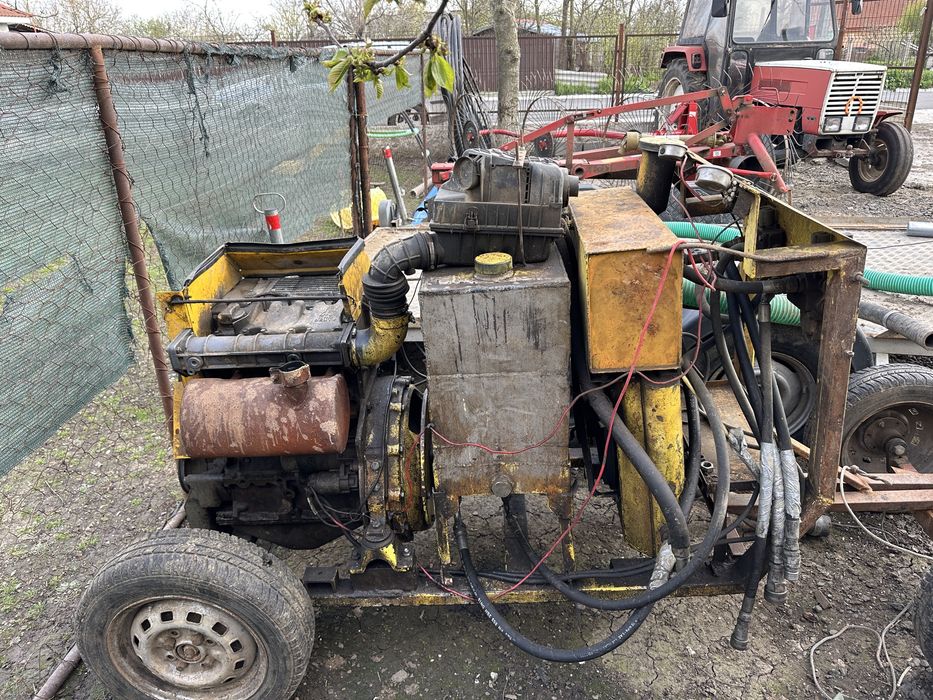 Vand instalatie de foraj !