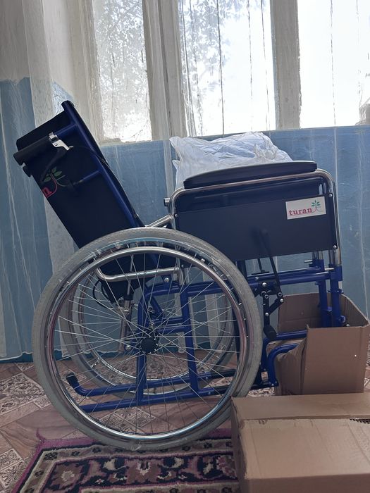 Коляска для инвалидов