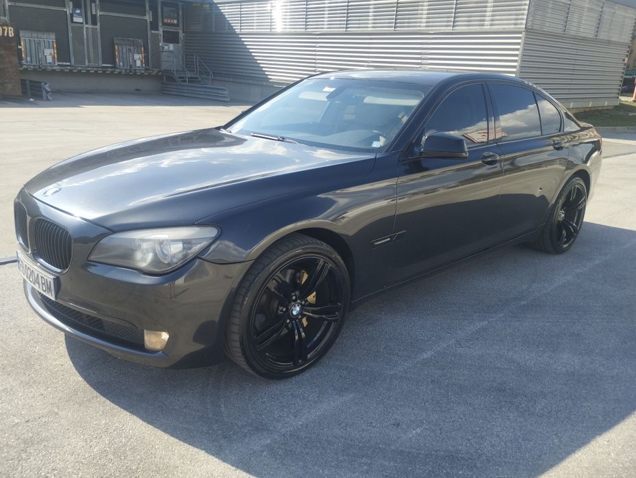 Продава Bmw 730d f01 6 999 евро