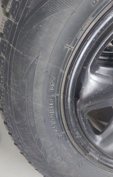 Продам колеса с дисками, 4 шт!