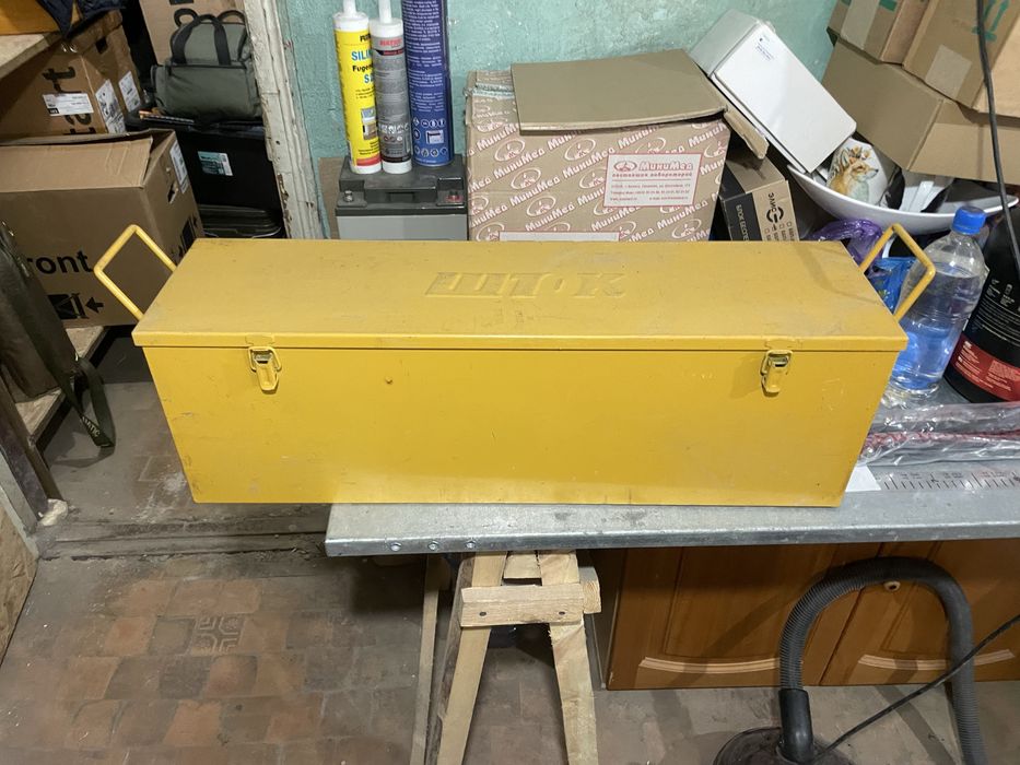 Пресс для гибки электропроводных шин.