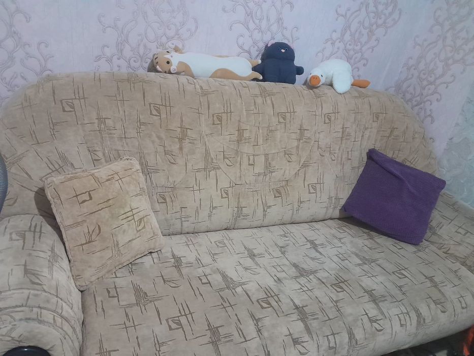 Продам диван-кровать хорошего качества