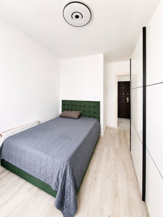 Direct proprietar - inchiriez apartament decomandat (Militari Residence )