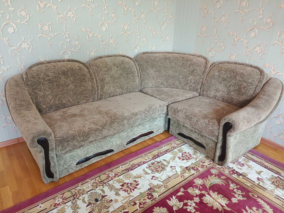 Продам мягкий мебель