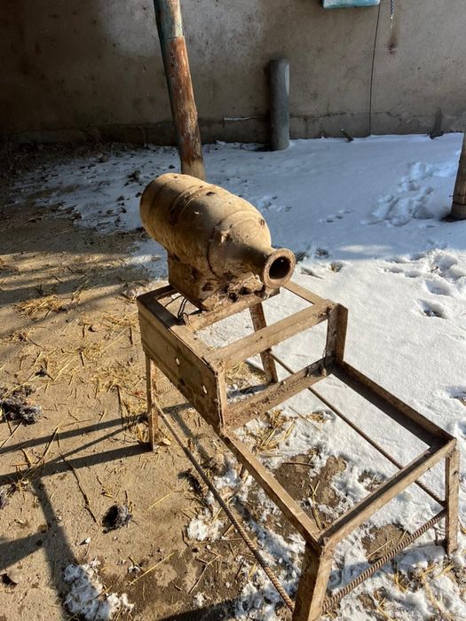 Продам промышленную мясорубку