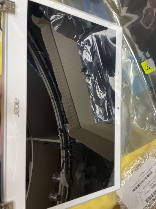 Дисплей модул за Acer s7 бял ,батерия S7