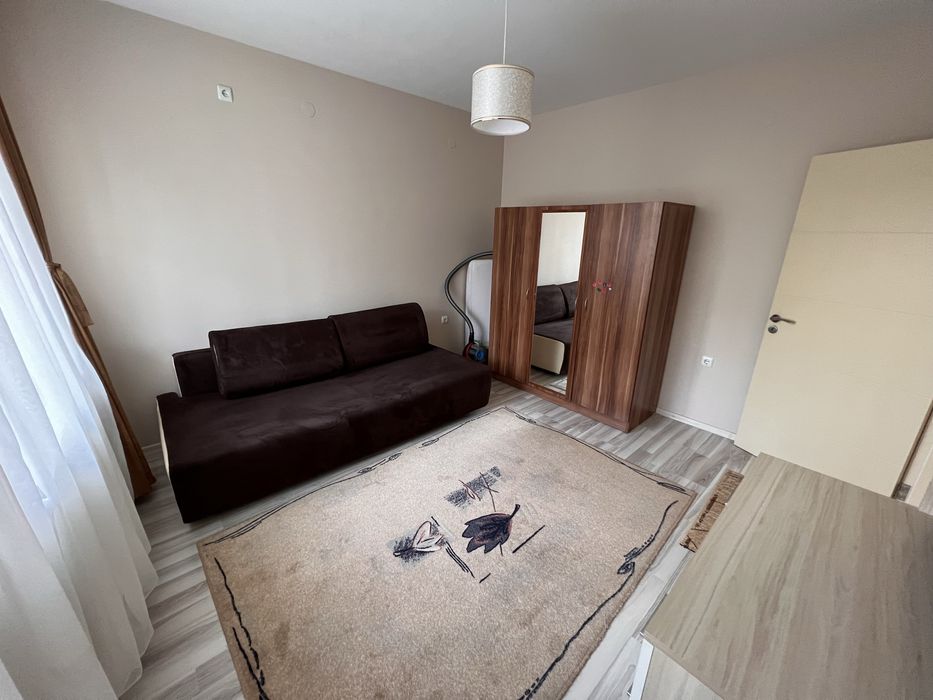 Дава се под наем Тристаен апартамент в Търговище, Изток 1 - 84 кв.м за 408 € - Снимка #4