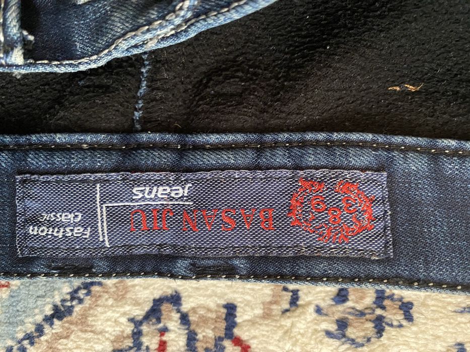 Одежда,джинсы кофты состояние хорошее