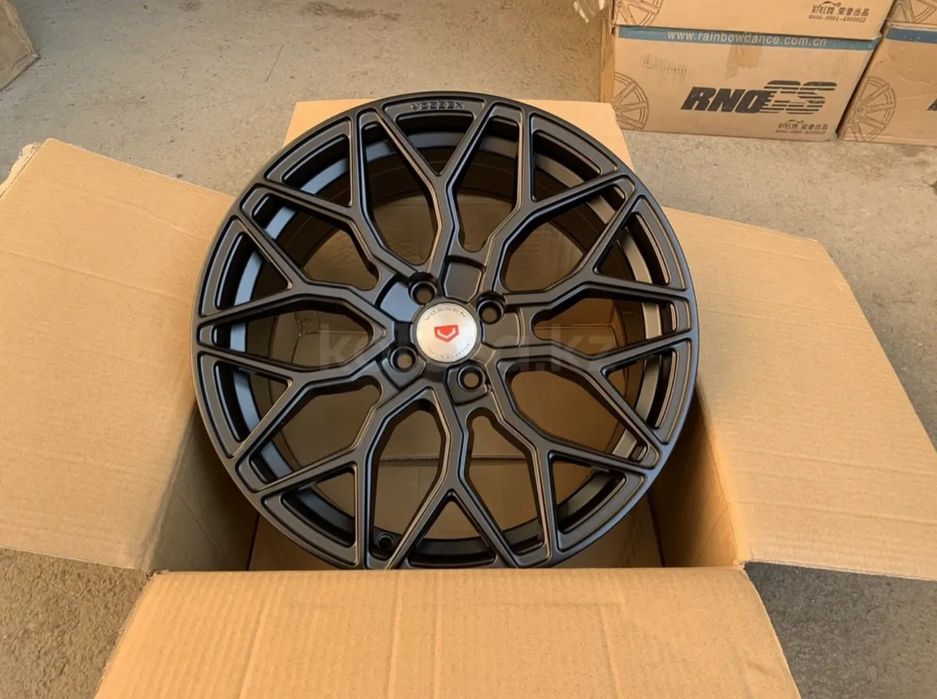 Vossen R17 только диски