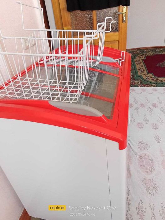 Morozilka sotiladi. Holati yangidek. Shivaki.