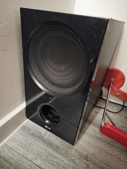 Продам домашний кинотеатр LG
