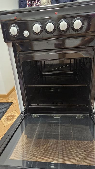 Электрическая плита Deluxe