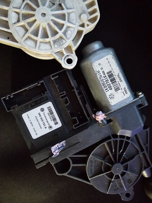 Module usa fata stanga vw eos