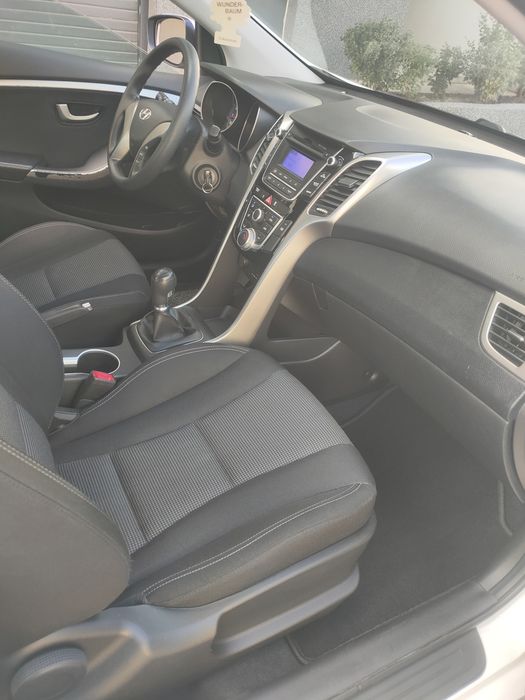 Hyundai i30 1.4 MPI 99 cp 2014 Euro 5 recent adusa din Germania pe roti
