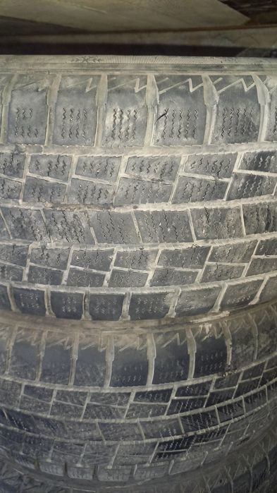 Продам Шины зима
