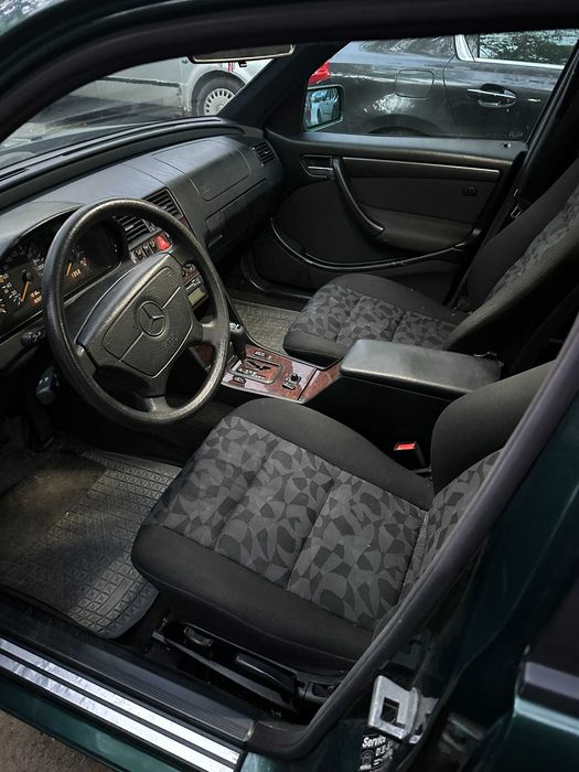 Mercedes Benz W202 1.8 Automatic 5G-Tronic 1999