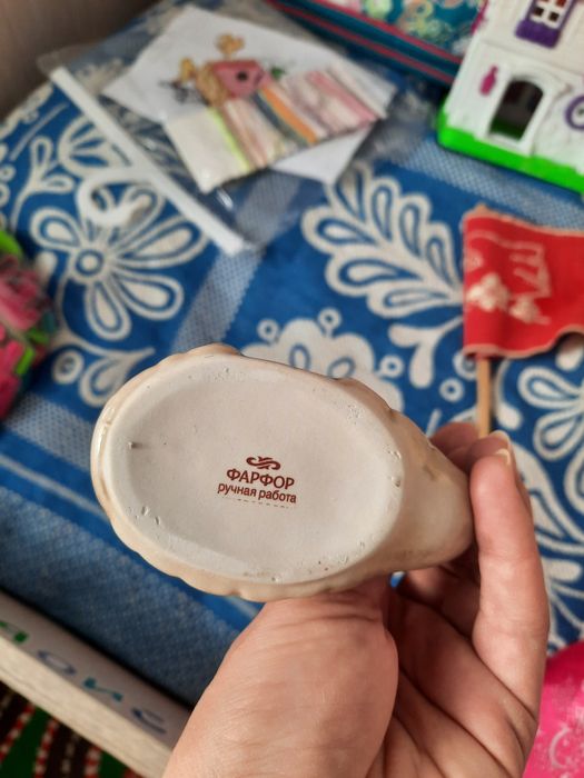 Продам фарфоровый бокал Ессентуки