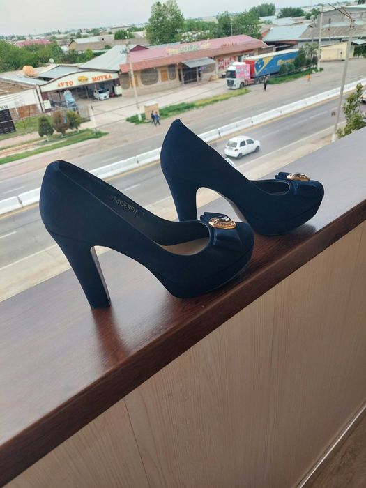 Женская обувь новая